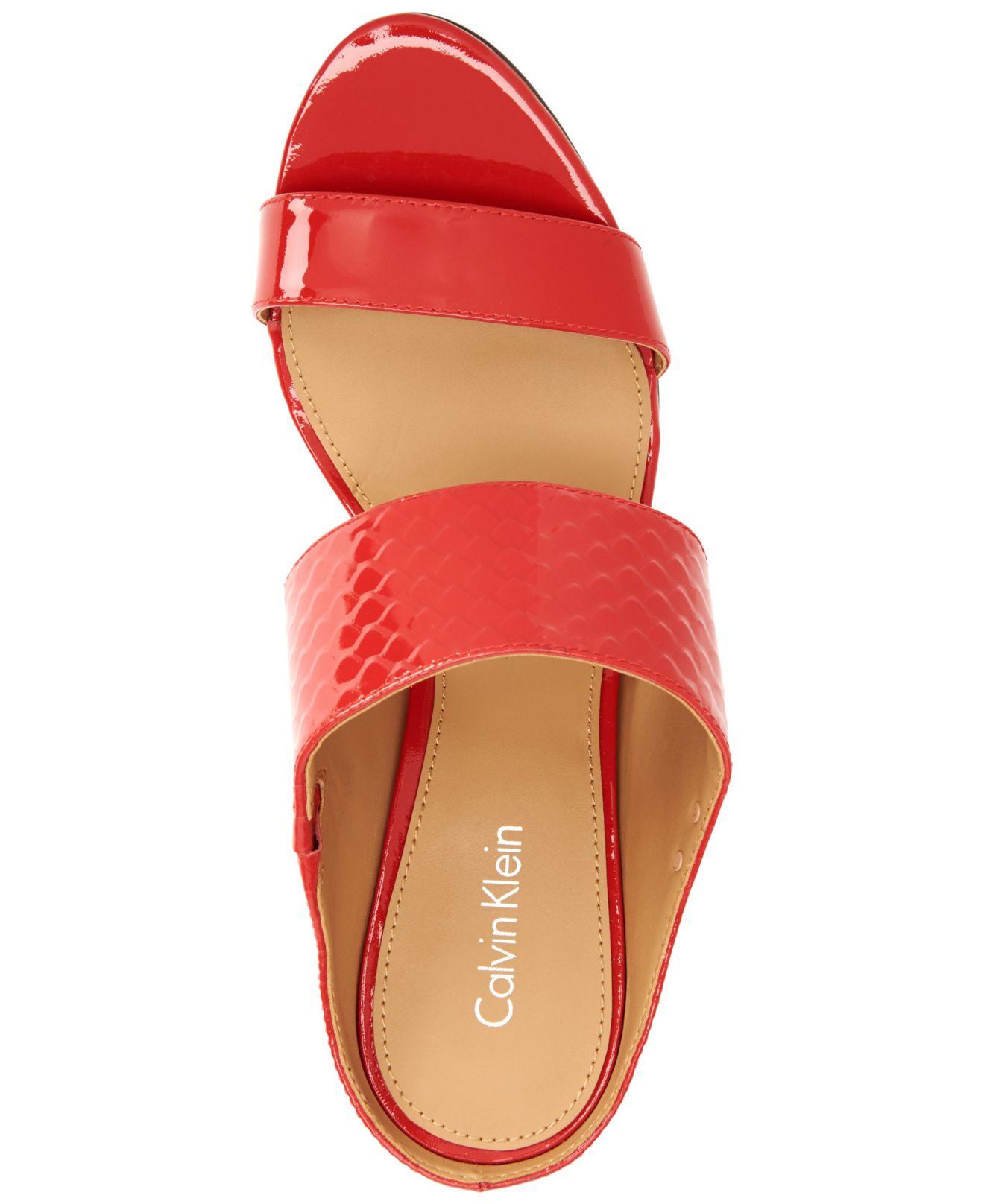 Calvin Klein Leather Women's Cecily Wide-strap Sandals in Red - Lyst